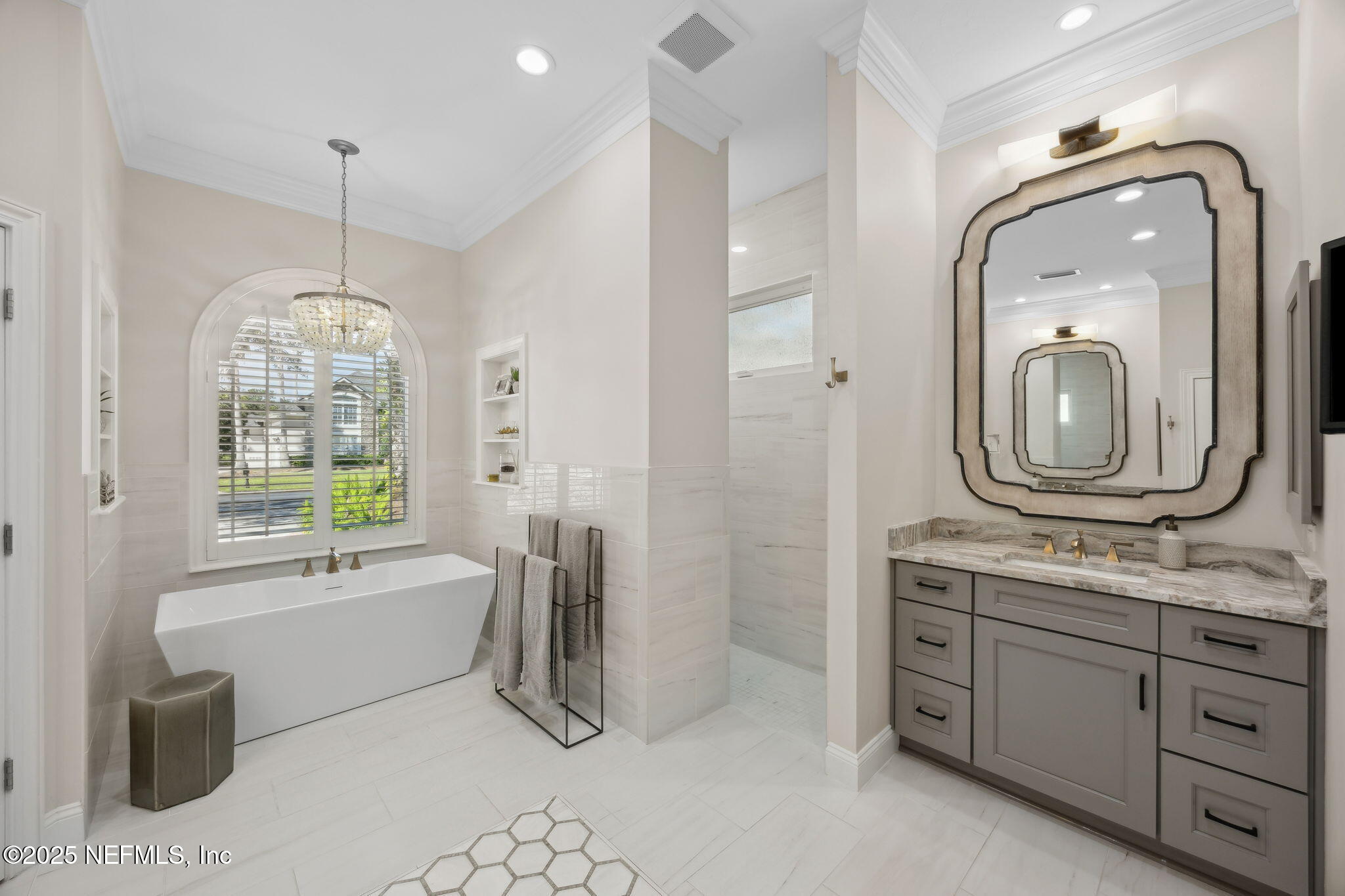 384 CLEARWATER Drive, Ponte Vedra Beach