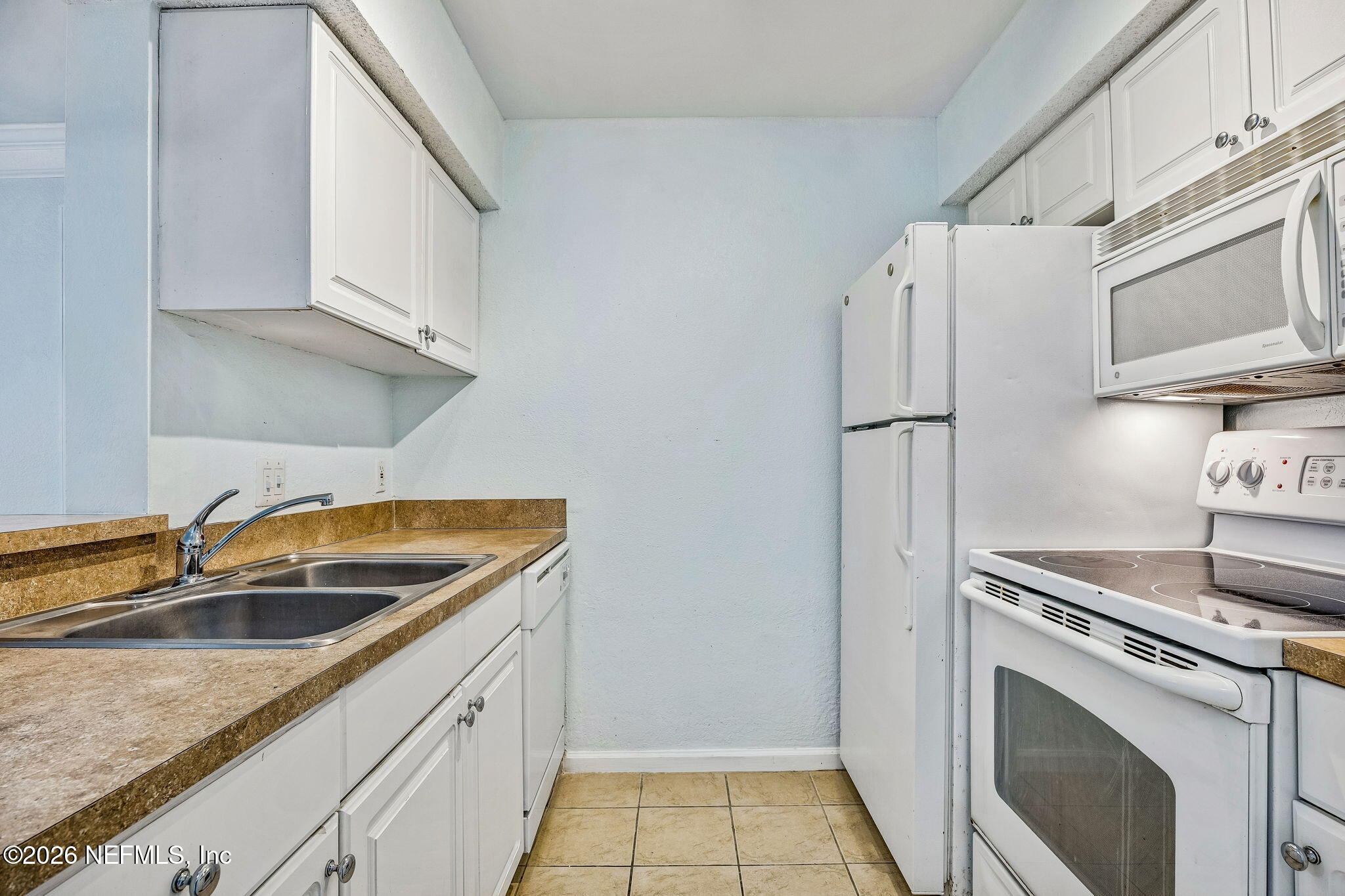 100 FAIRWAY PARK Boulevard 1207