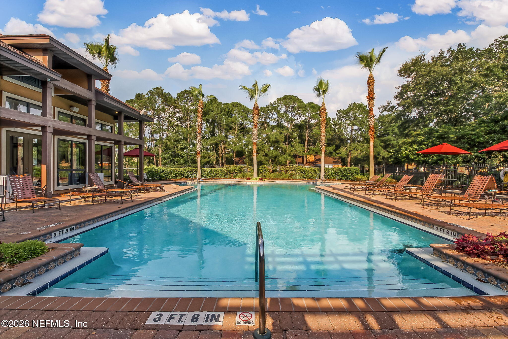 100 FAIRWAY PARK Boulevard 1207