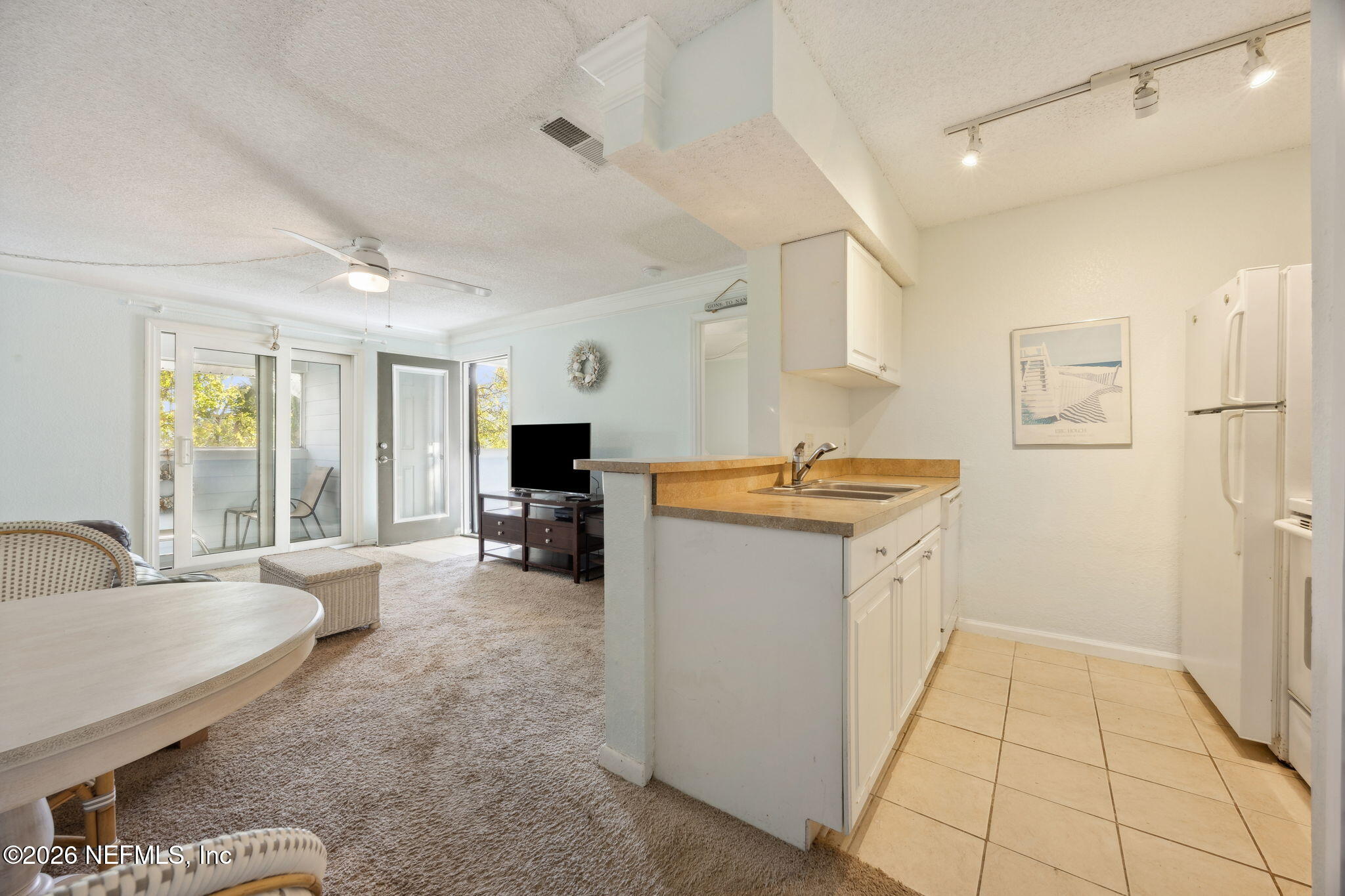 100 FAIRWAY PARK Boulevard 1207