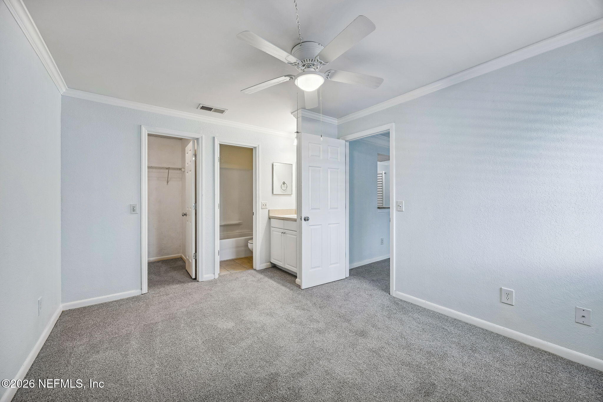 100 FAIRWAY PARK Boulevard 1207