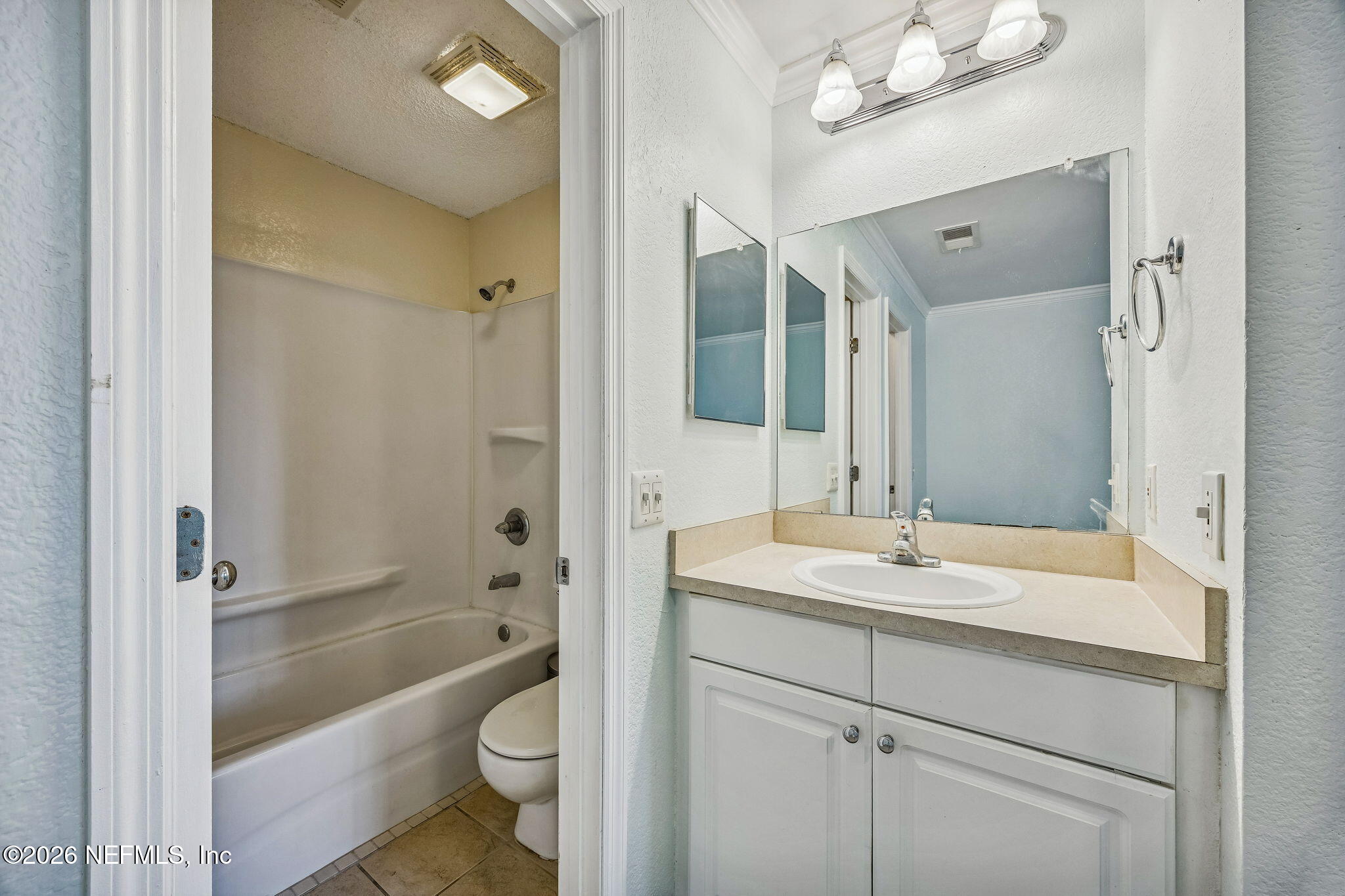 100 FAIRWAY PARK Boulevard 1207