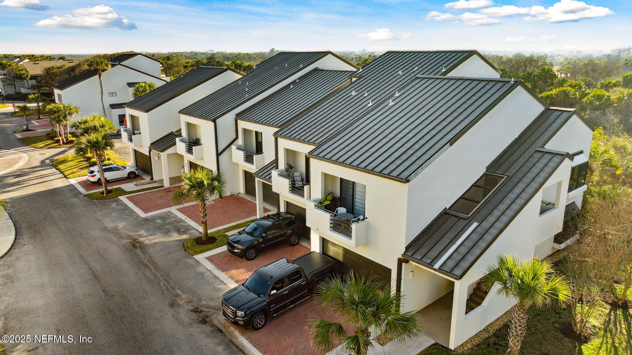 756 SPINNAKERS REACH Drive