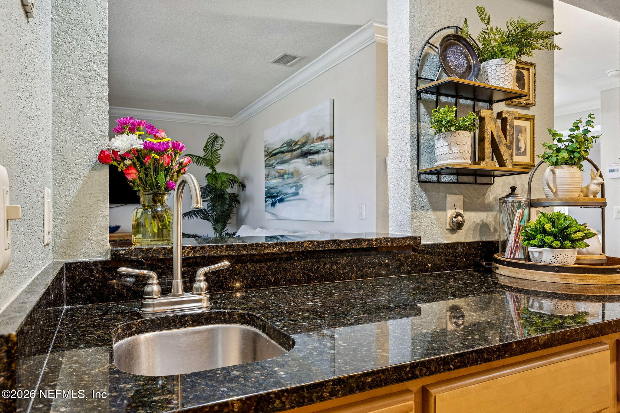 851 SHORELINE Circle