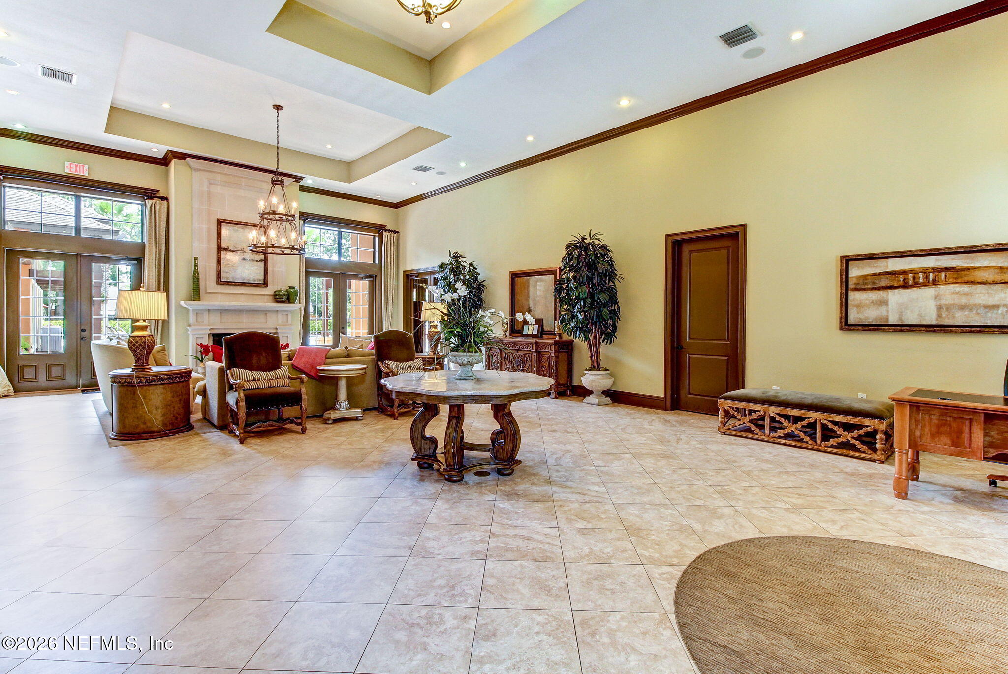 851 SHORELINE Circle