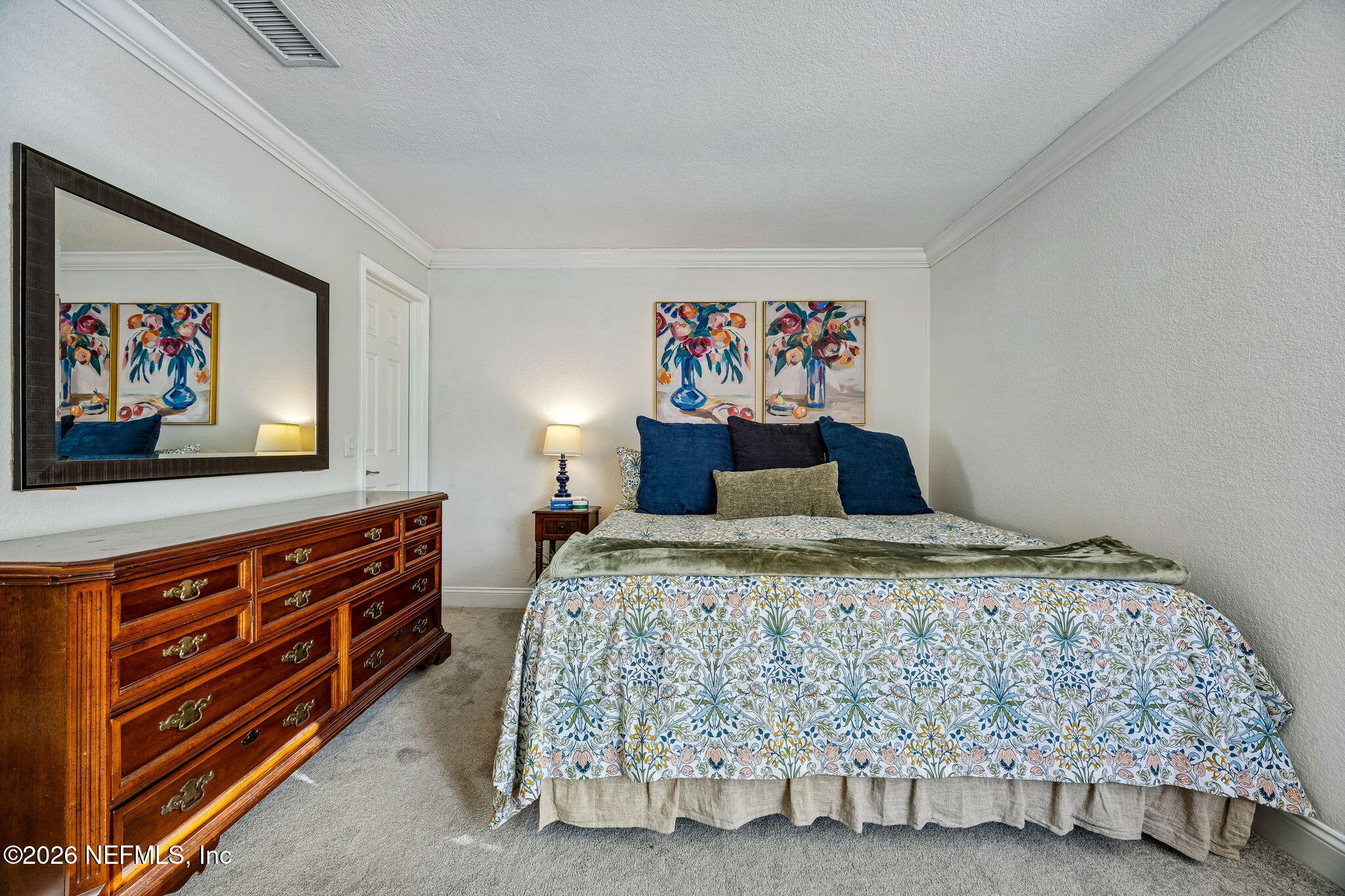 851 SHORELINE Circle