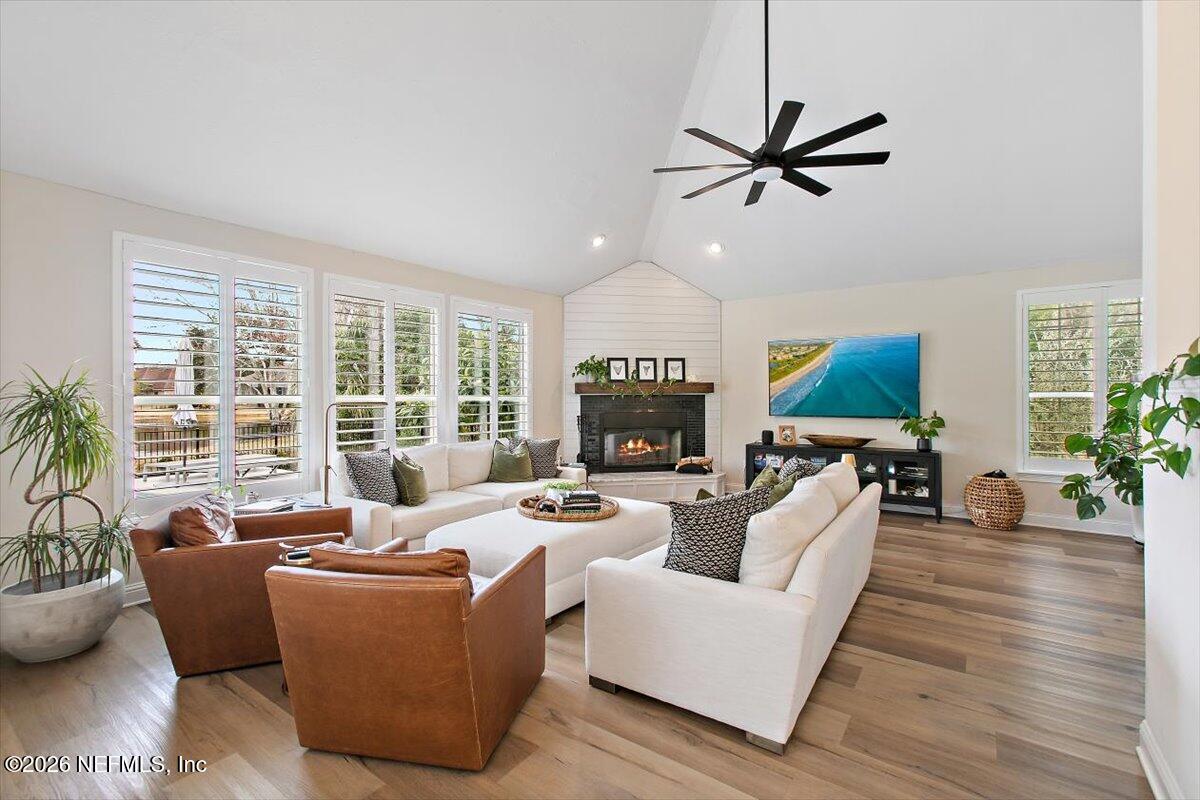 24464 HARBOUR VIEW Drive