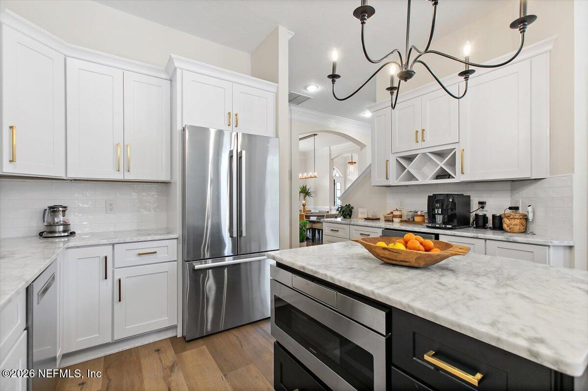 24464 HARBOUR VIEW Drive