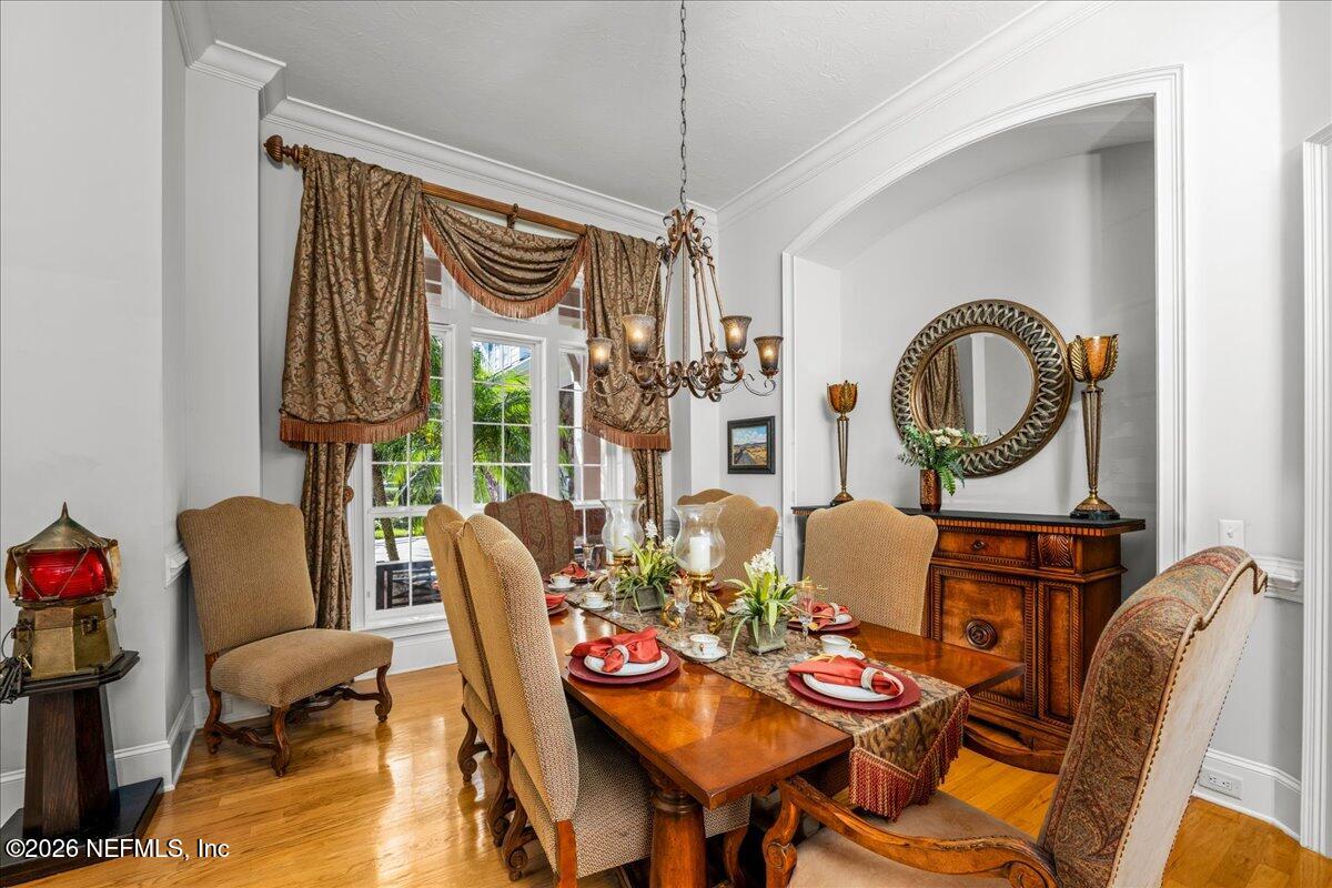 1170 REGISTRY Boulevard, St. Augustine