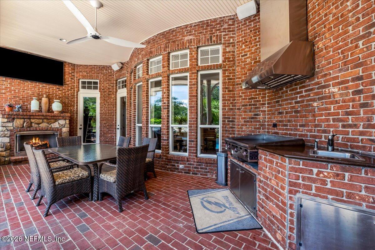 1170 REGISTRY Boulevard, St. Augustine