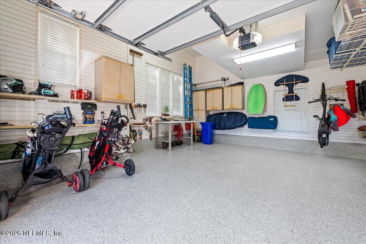 1170 REGISTRY Boulevard, St. Augustine