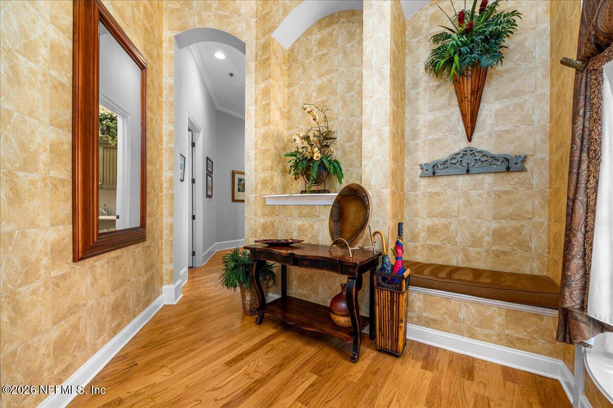 1170 REGISTRY Boulevard, St. Augustine