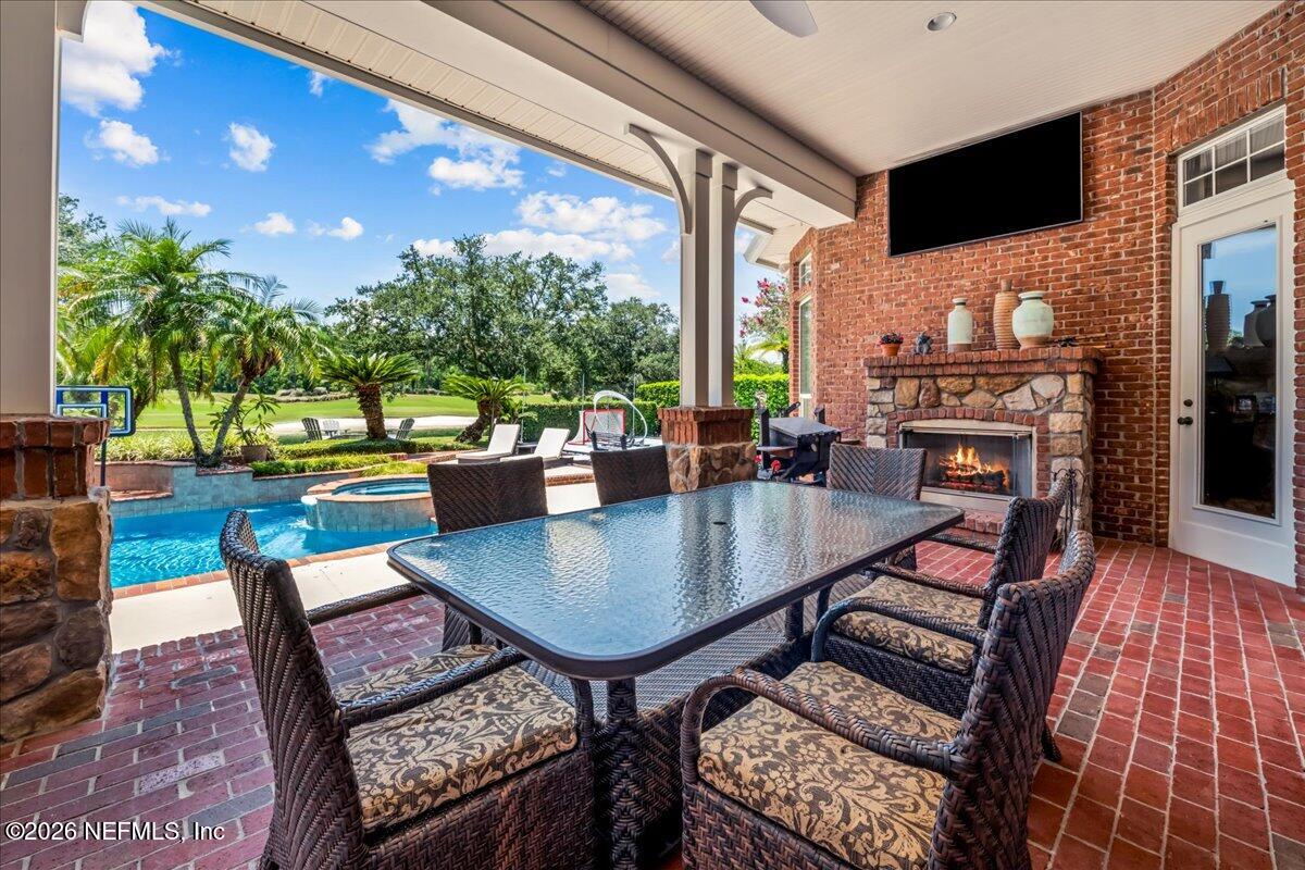 1170 REGISTRY Boulevard, St. Augustine