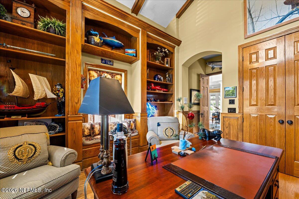 1170 REGISTRY Boulevard, St. Augustine