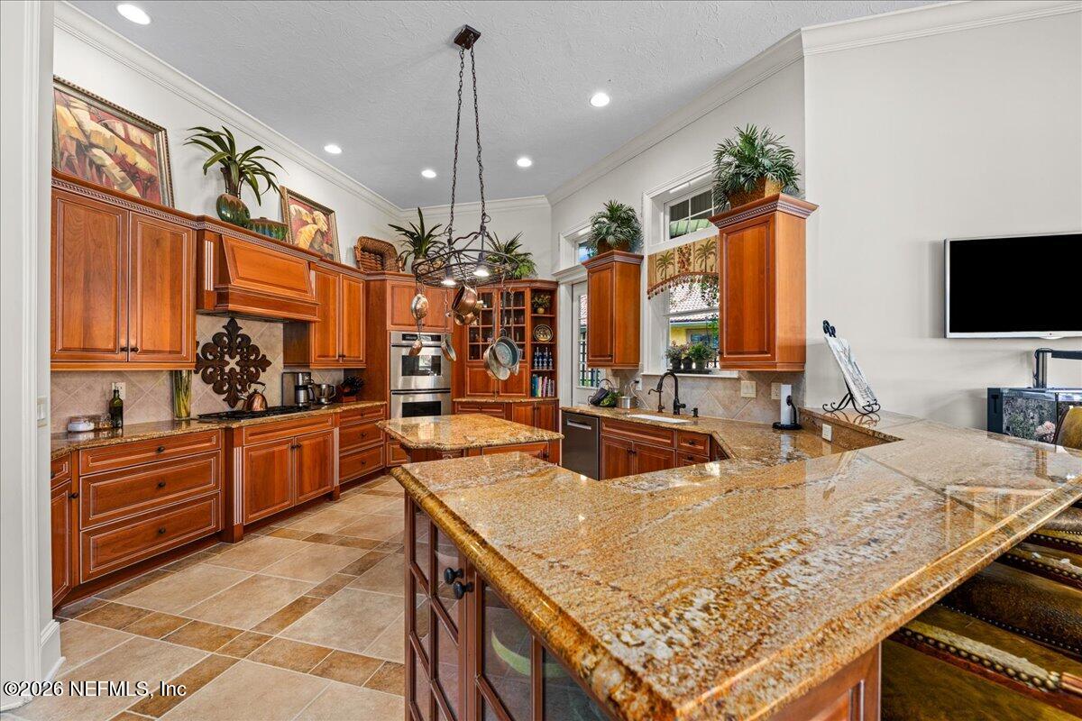 1170 REGISTRY Boulevard, St. Augustine