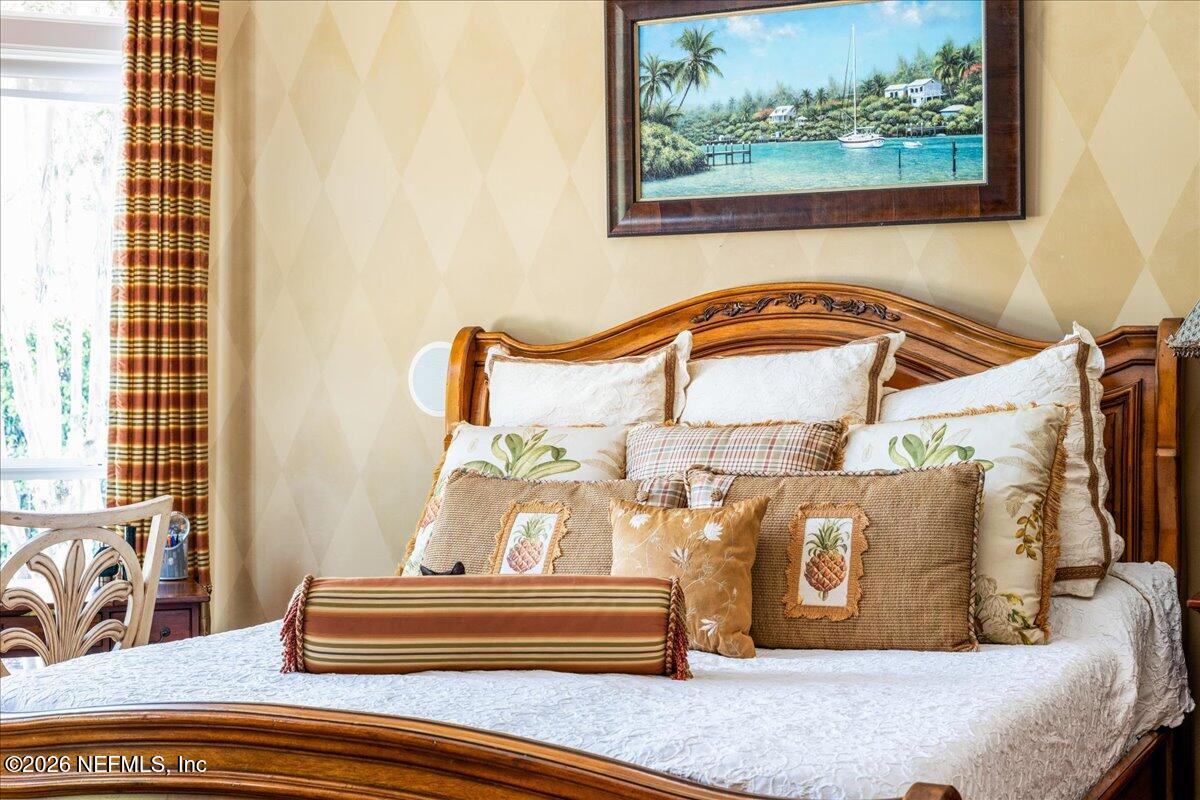 1170 REGISTRY Boulevard, St. Augustine