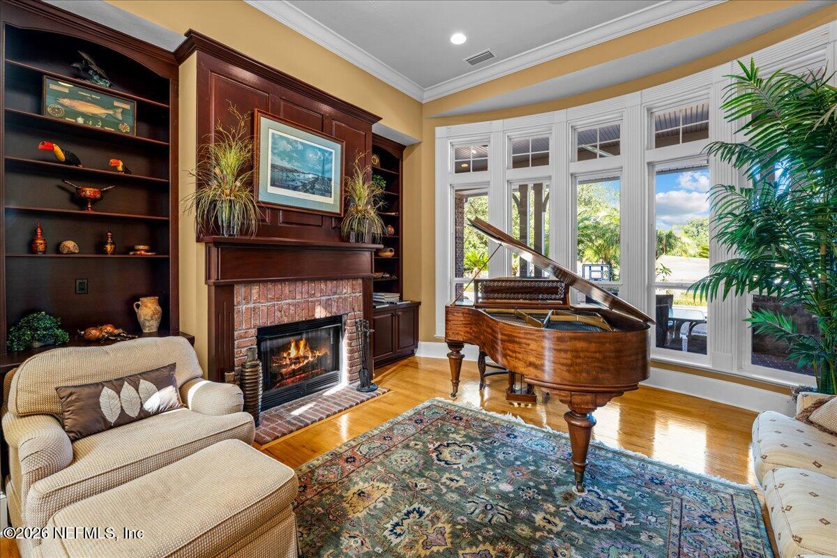 1170 REGISTRY Boulevard, St. Augustine