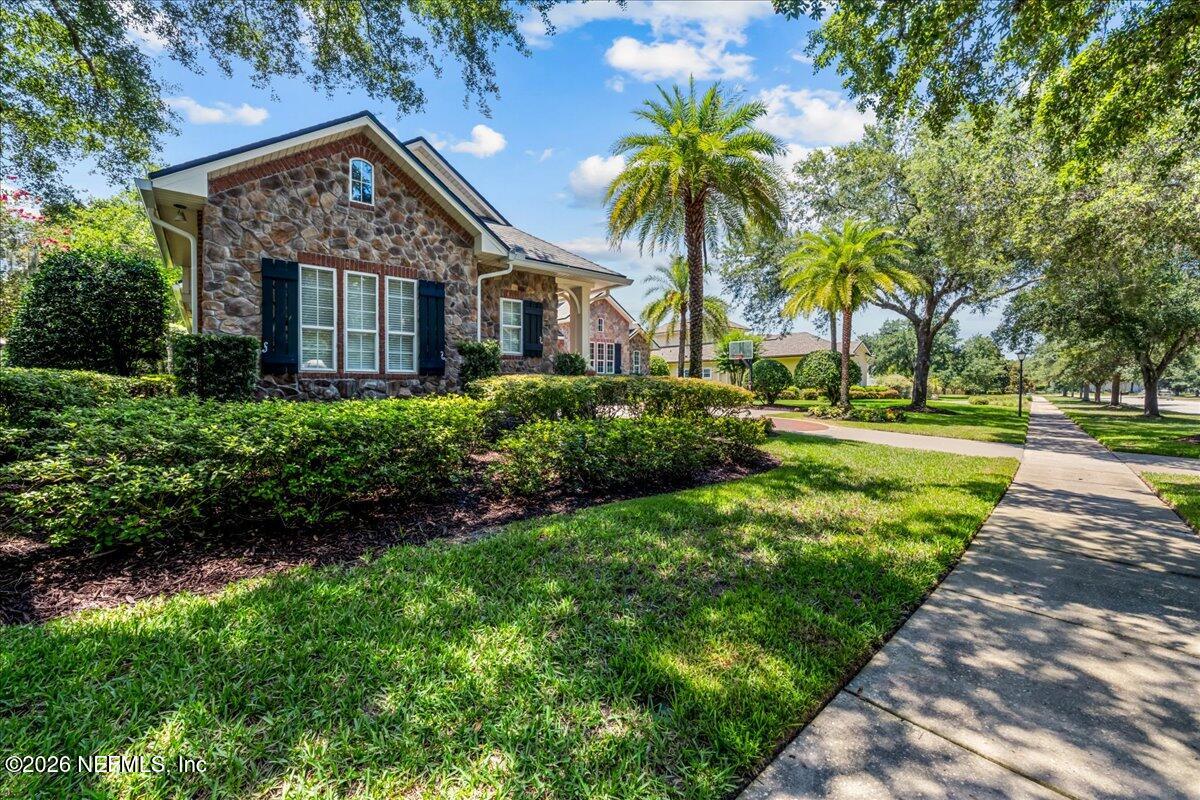 1170 REGISTRY Boulevard, St. Augustine
