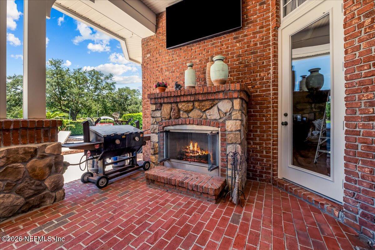 1170 REGISTRY Boulevard, St. Augustine