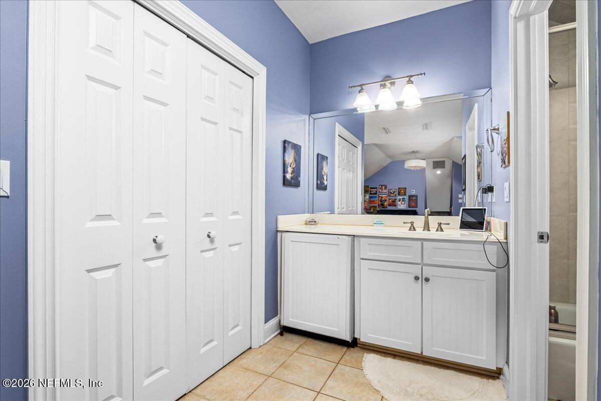 1170 REGISTRY Boulevard, St. Augustine