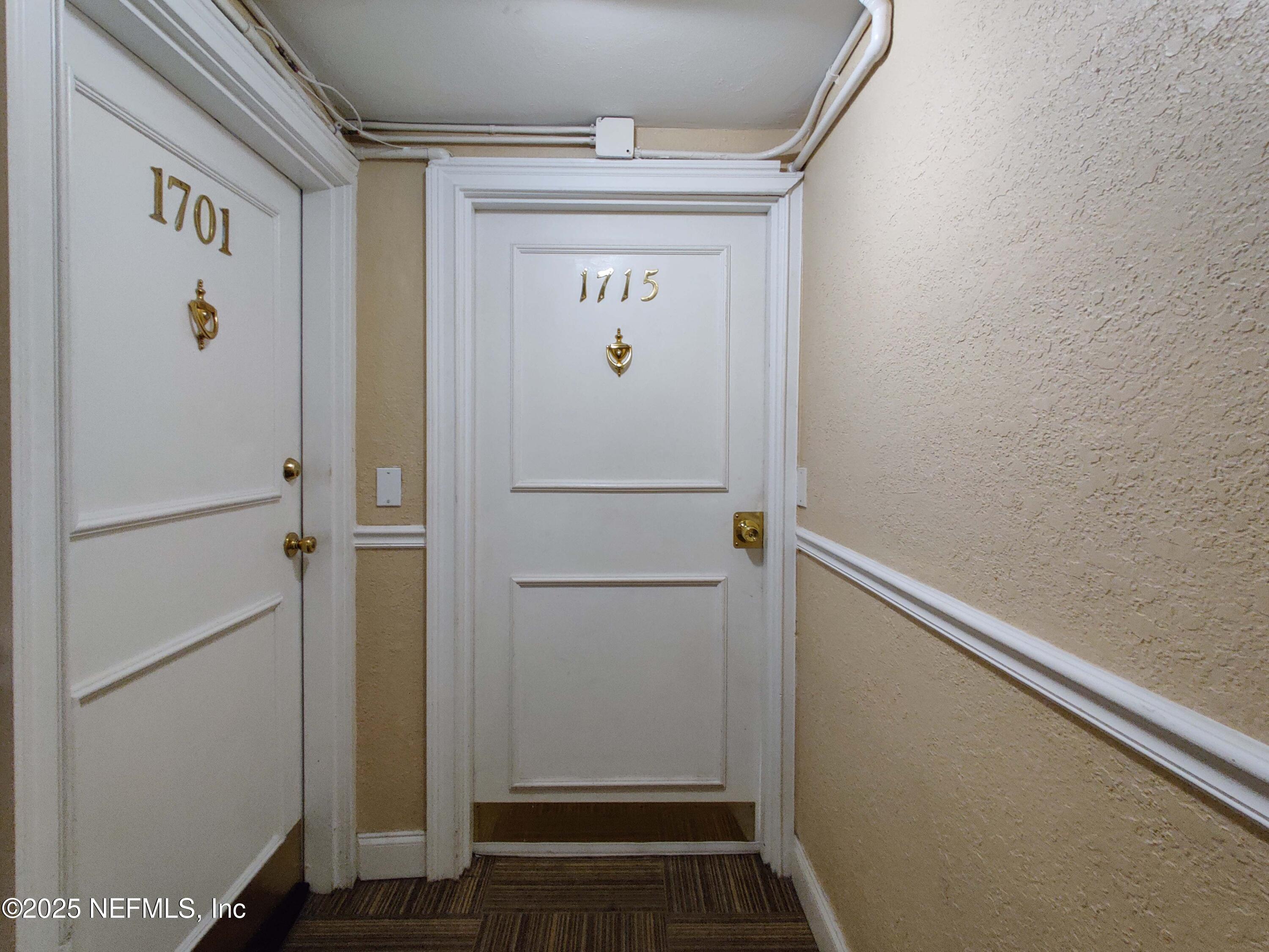 311 W ASHLEY Street 1715