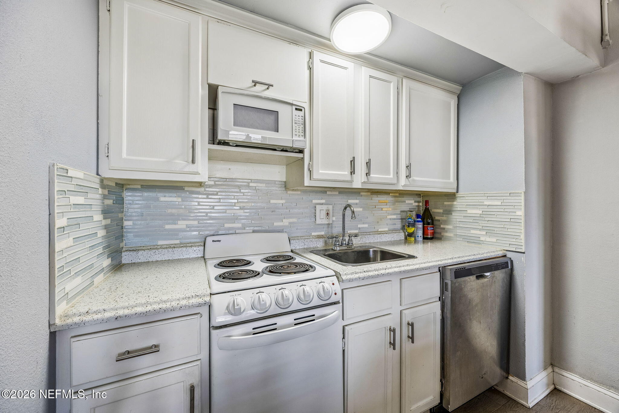 311 W ASHLEY Street 1504