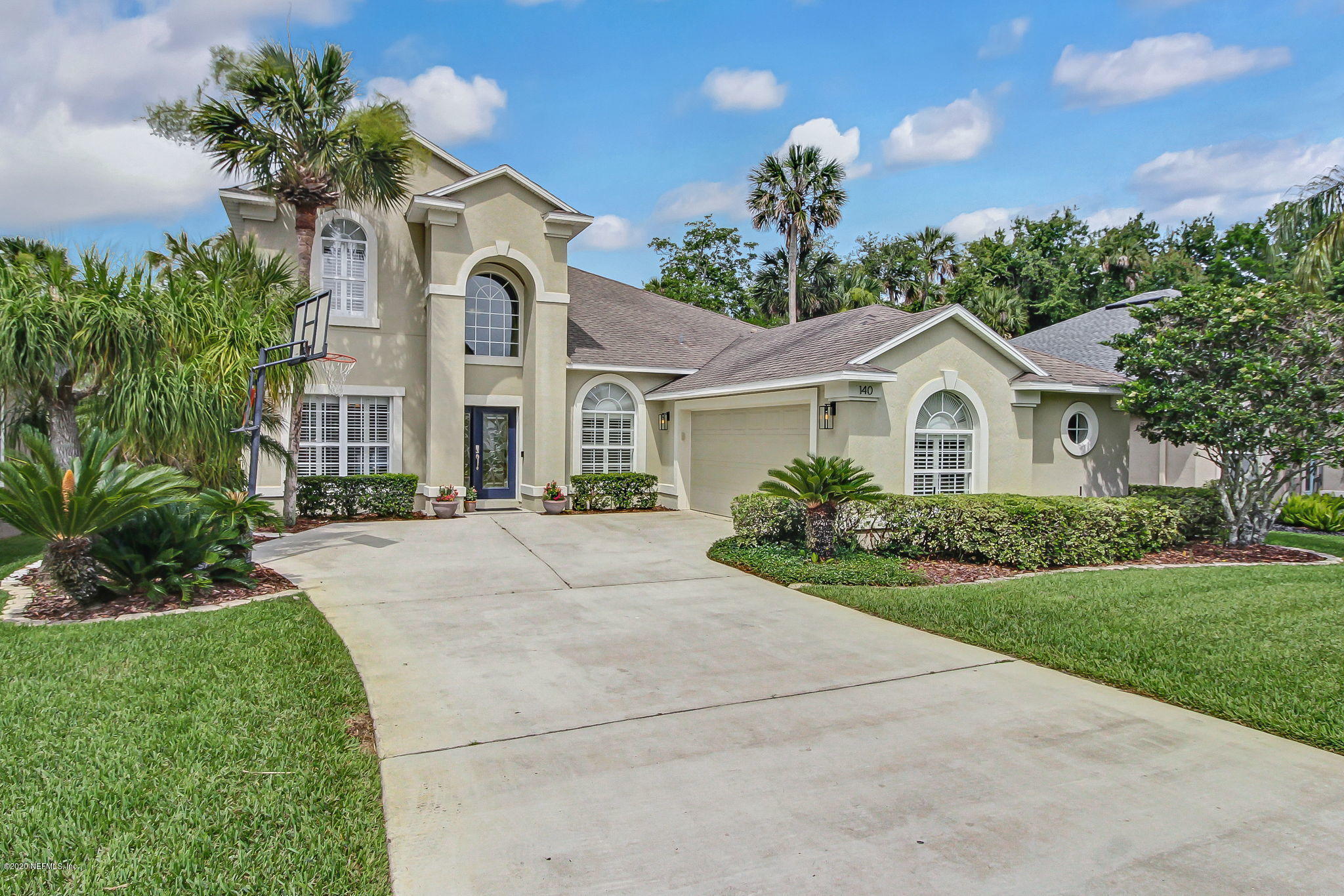 140 OCEANS EDGE Drive