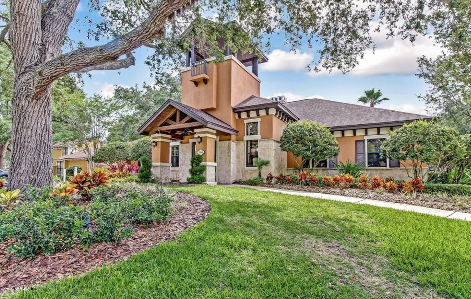 100 FAIRWAY PARK Boulevard 1304
