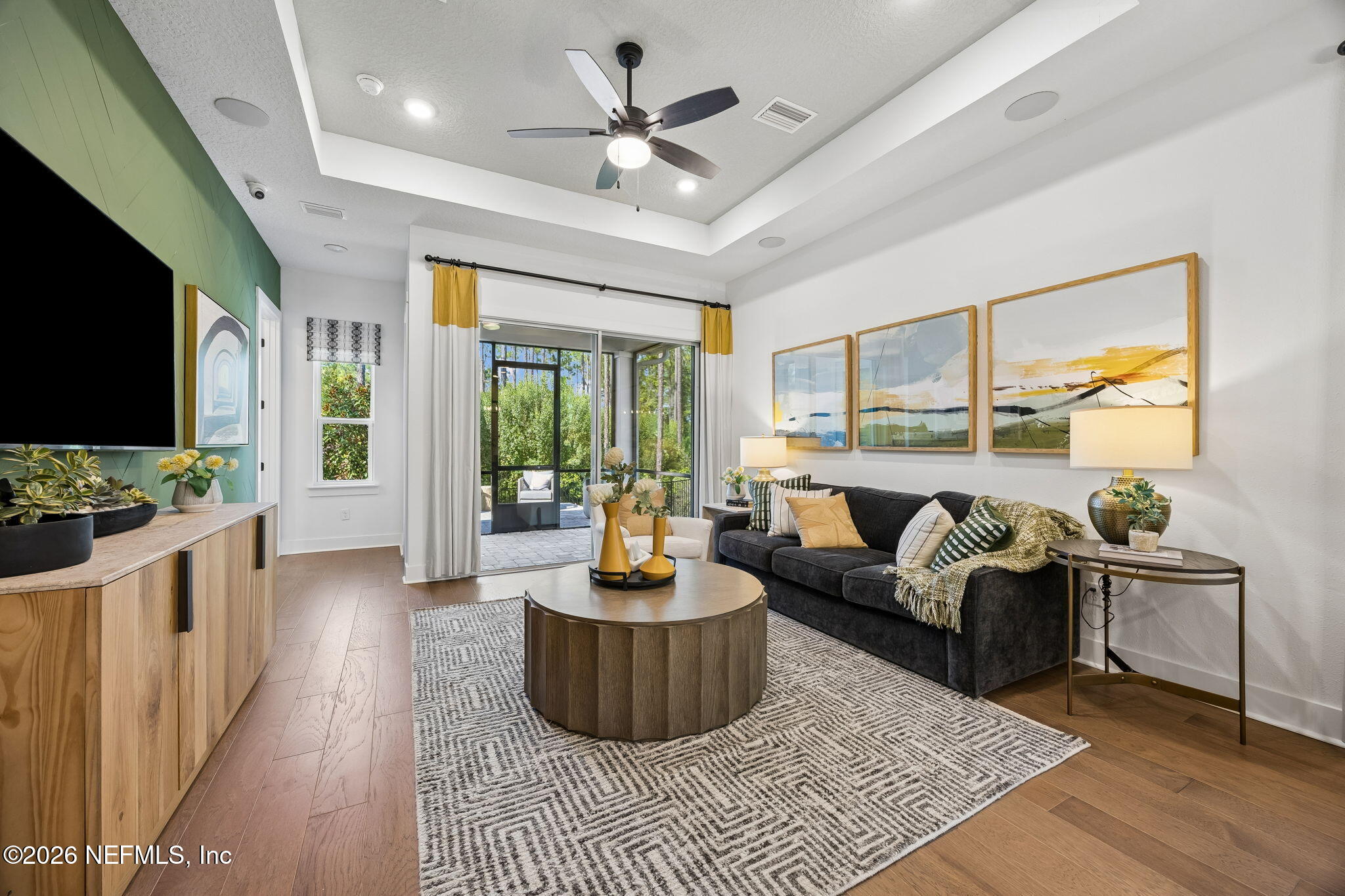47 OAK BREEZE Drive
