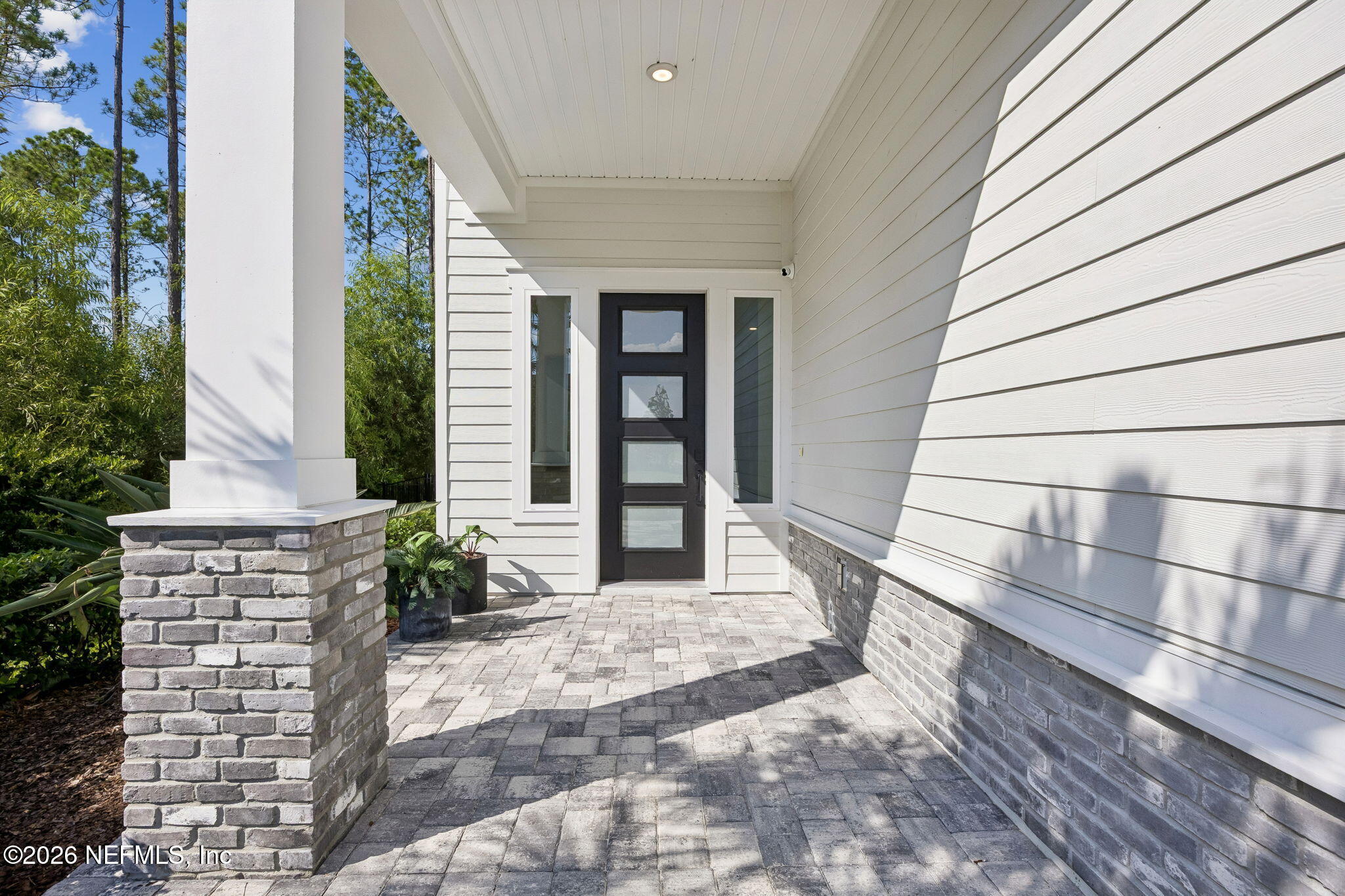 47 OAK BREEZE Drive