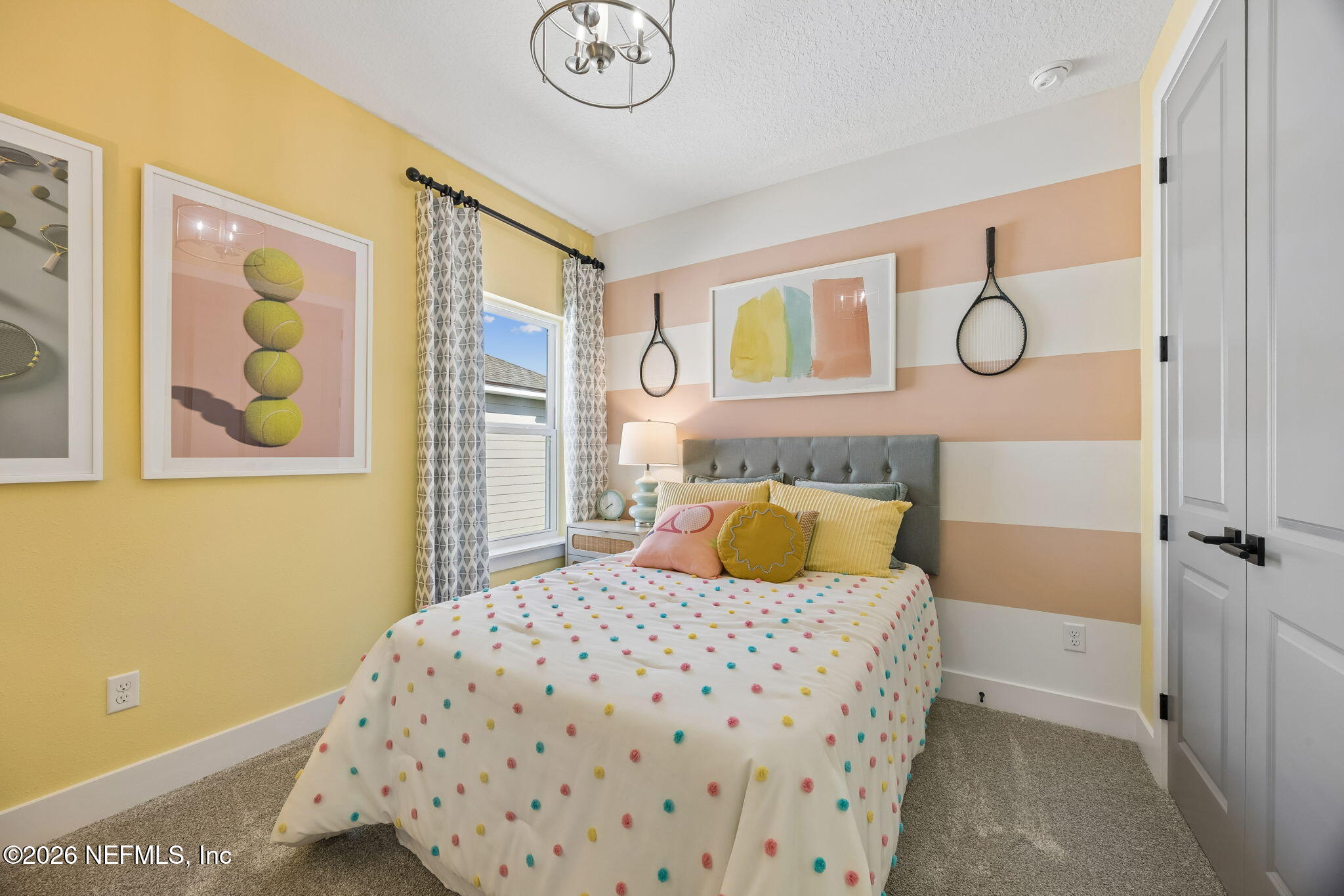 47 OAK BREEZE Drive
