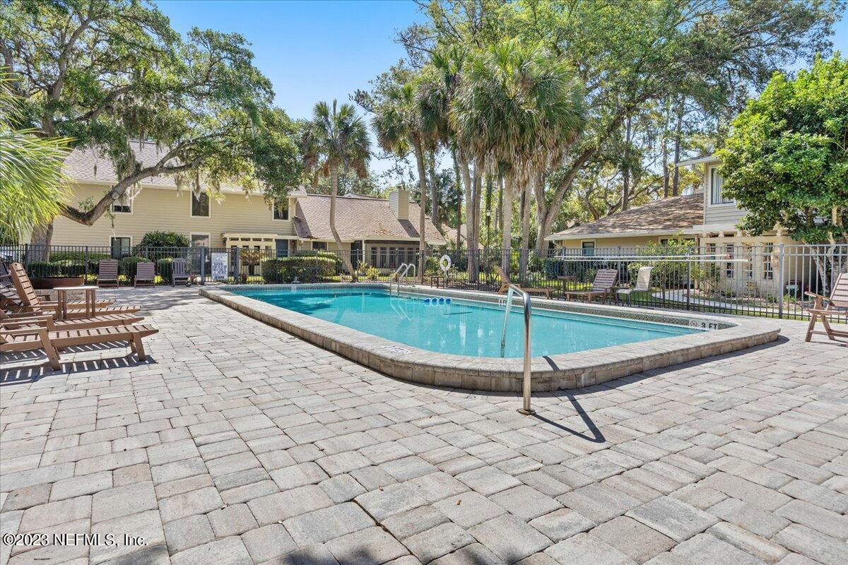 101 VILLA DEL MAR Drive G-2