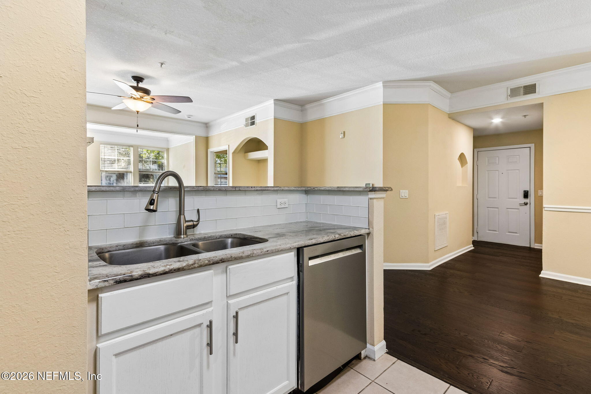 8550 TOUCHTON Road 1617