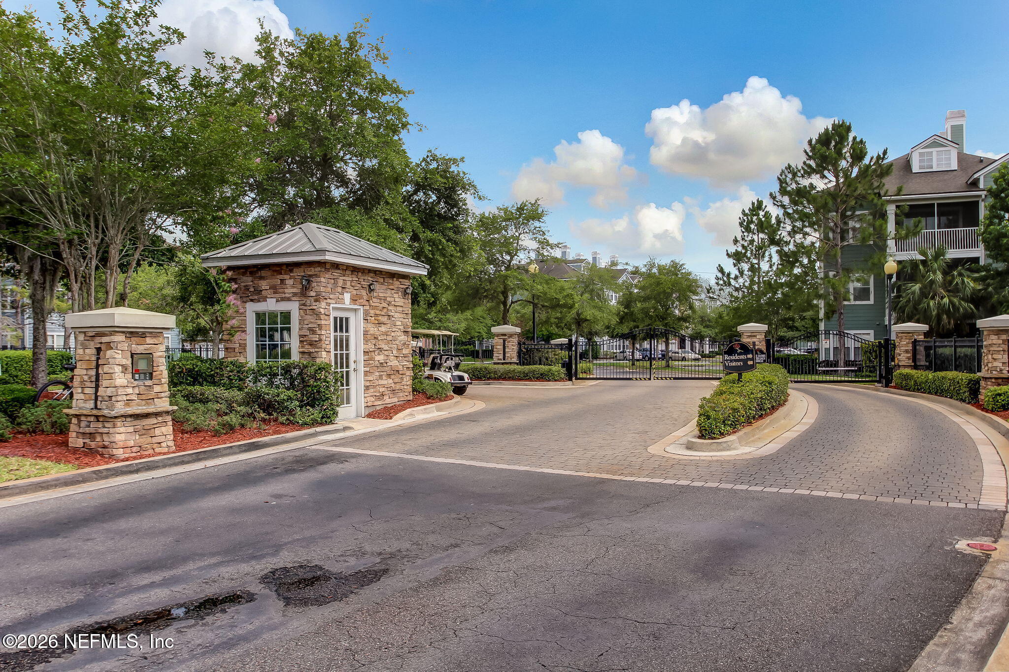 8550 TOUCHTON Road 1617