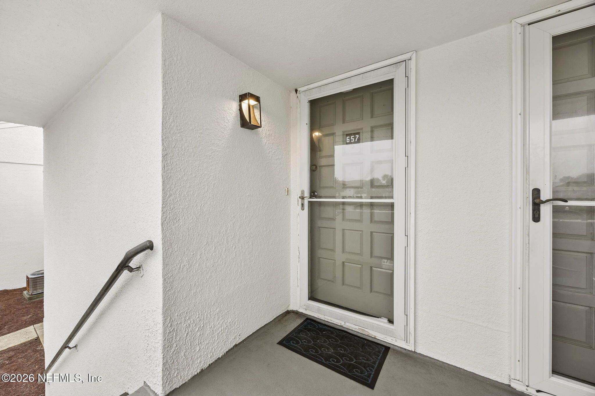 657 SUMMER Place