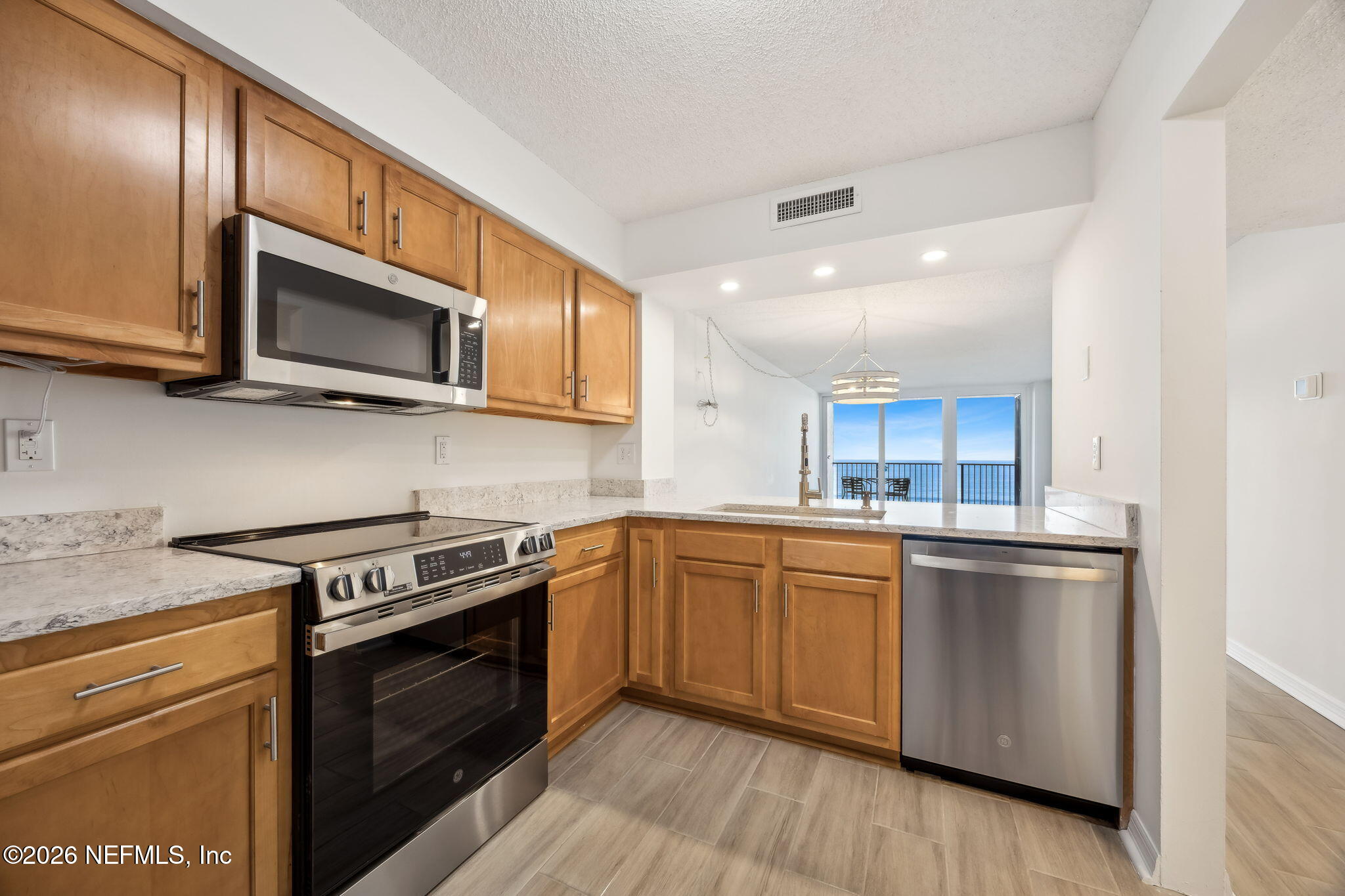 1301 1ST Street S 706