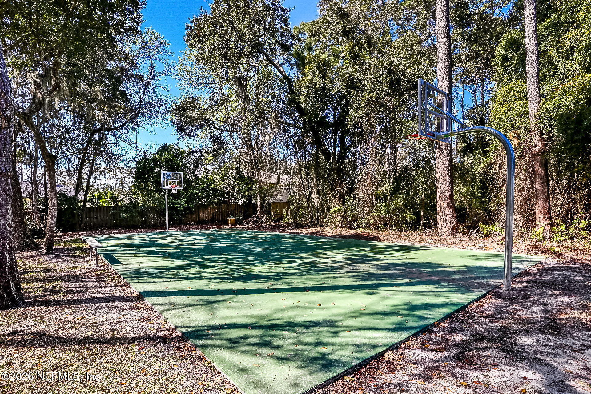 213 PINK IBIS Court