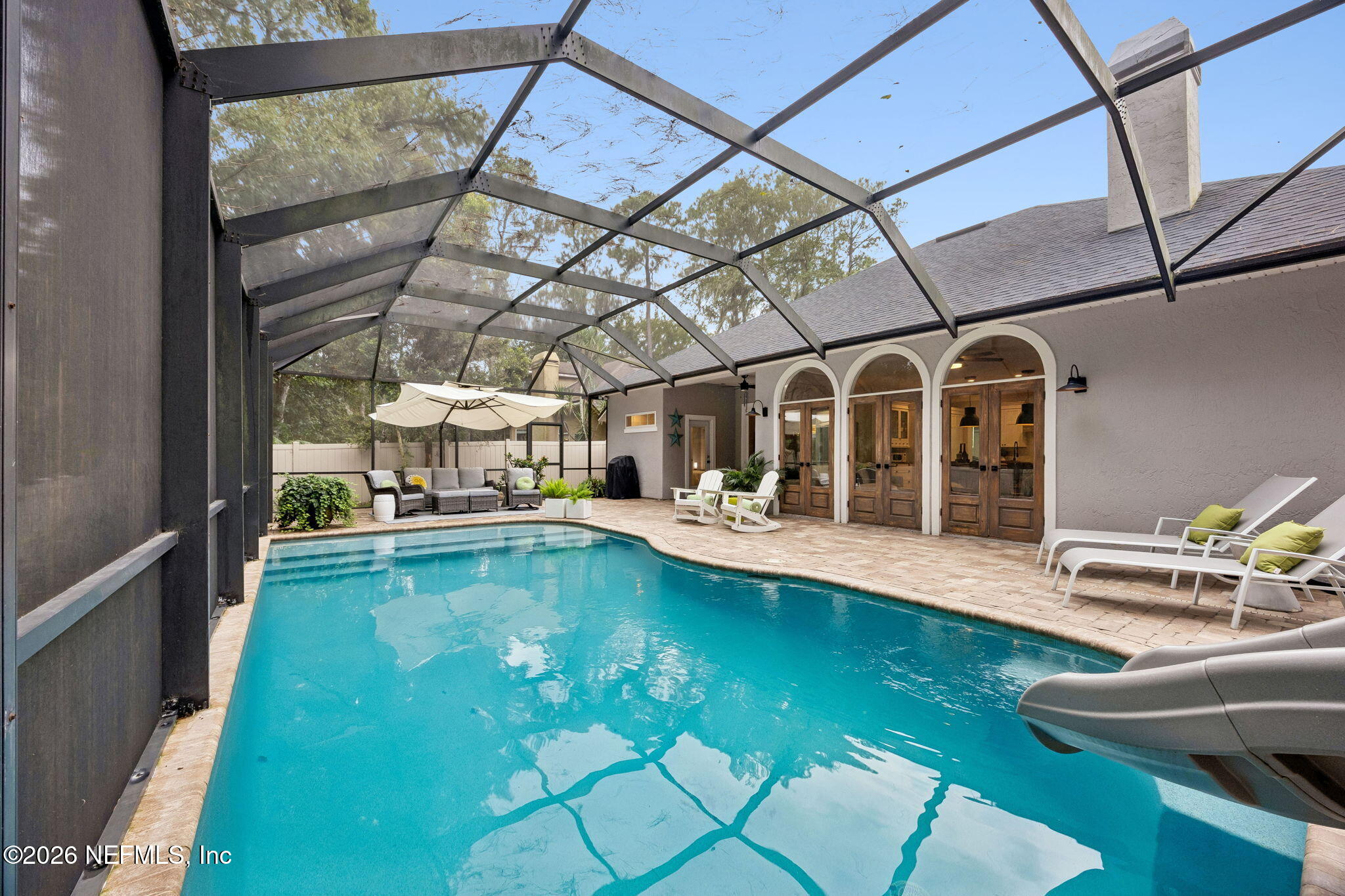 213 PINK IBIS Court