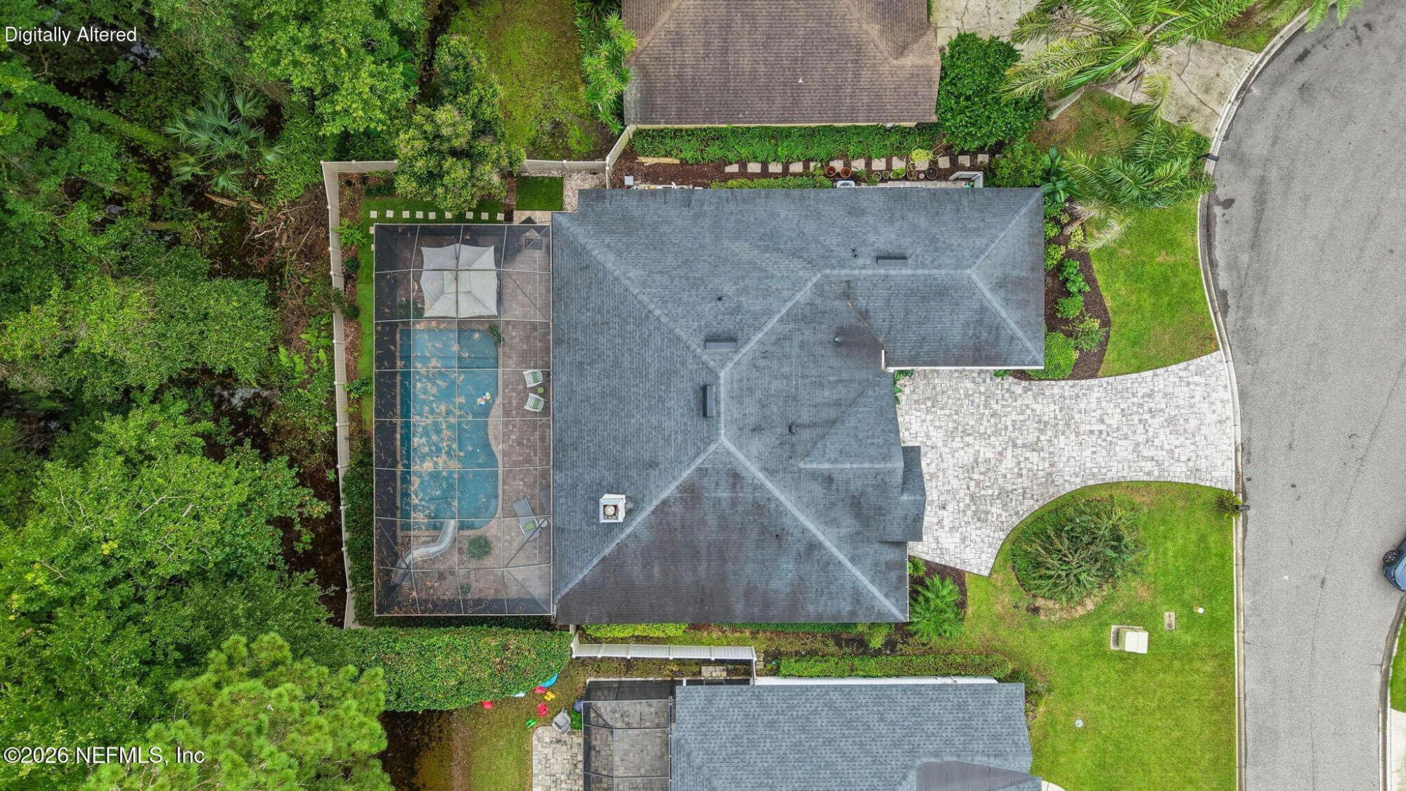 213 PINK IBIS Court