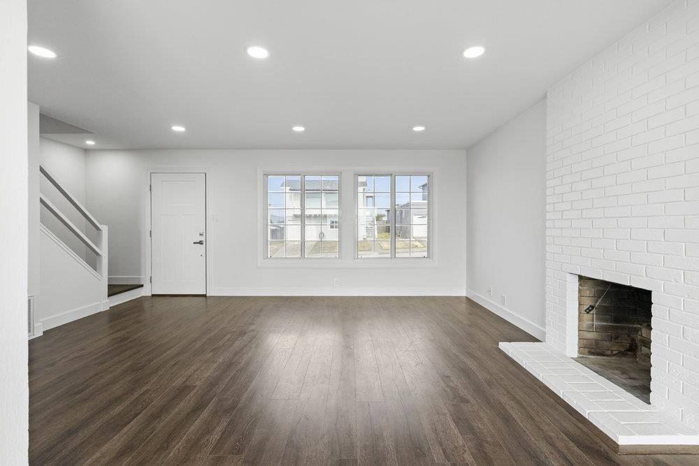 418 Imperial DR