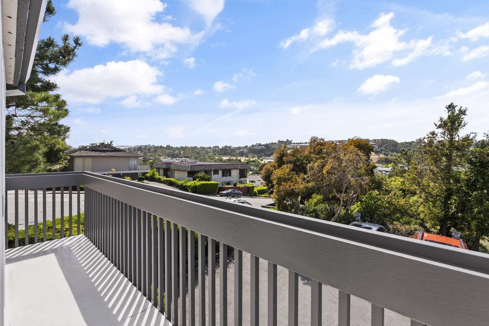 1112 W Hillsdale BLVD