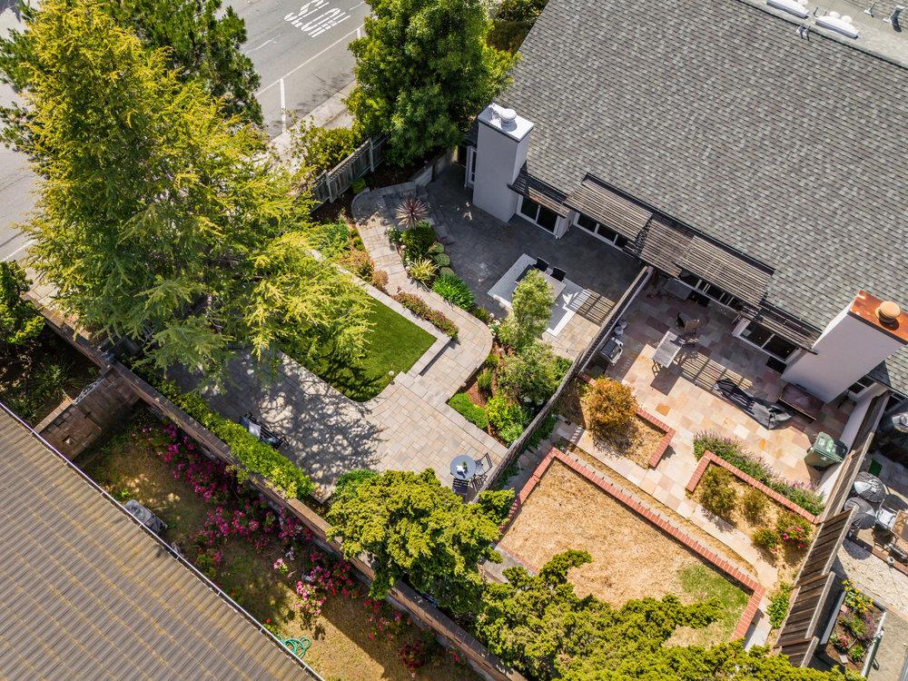 1112 W Hillsdale BLVD