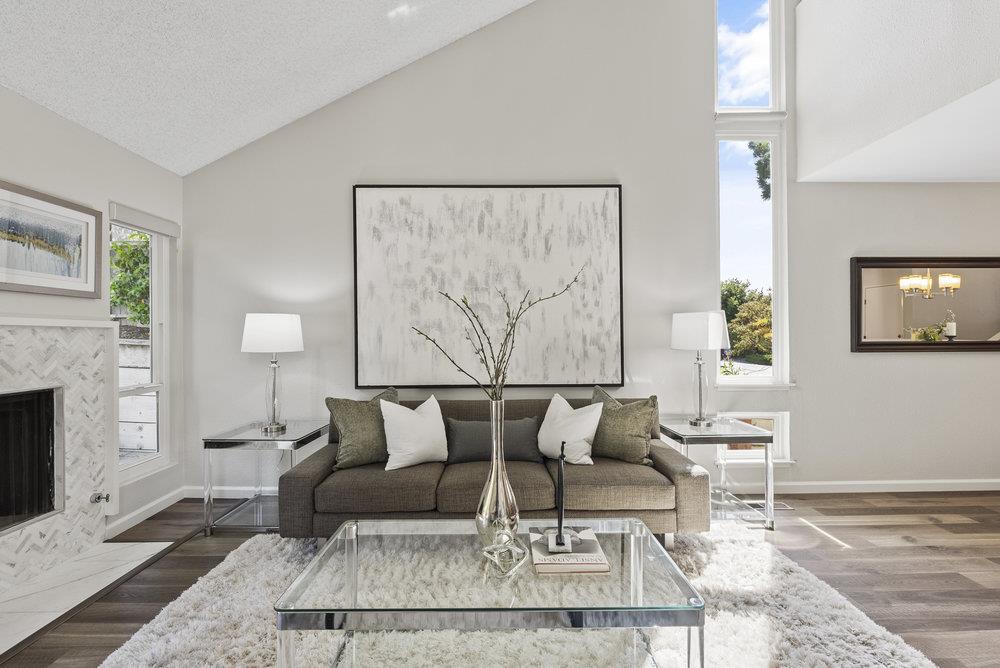 1112 W Hillsdale BLVD