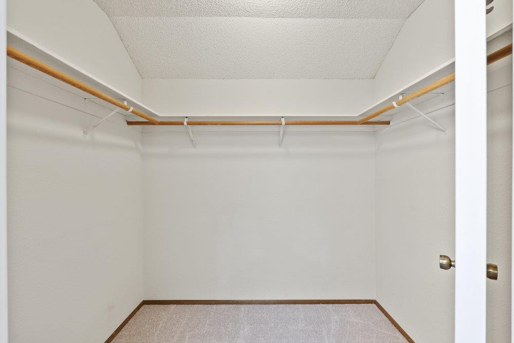 1112 W Hillsdale BLVD