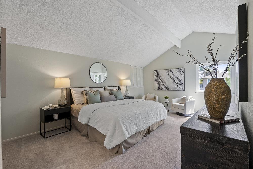 1112 W Hillsdale BLVD