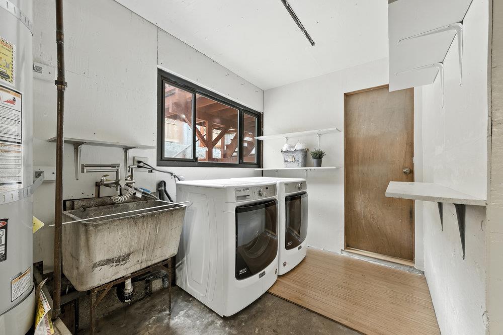 1527 Terra Nova Boulevard