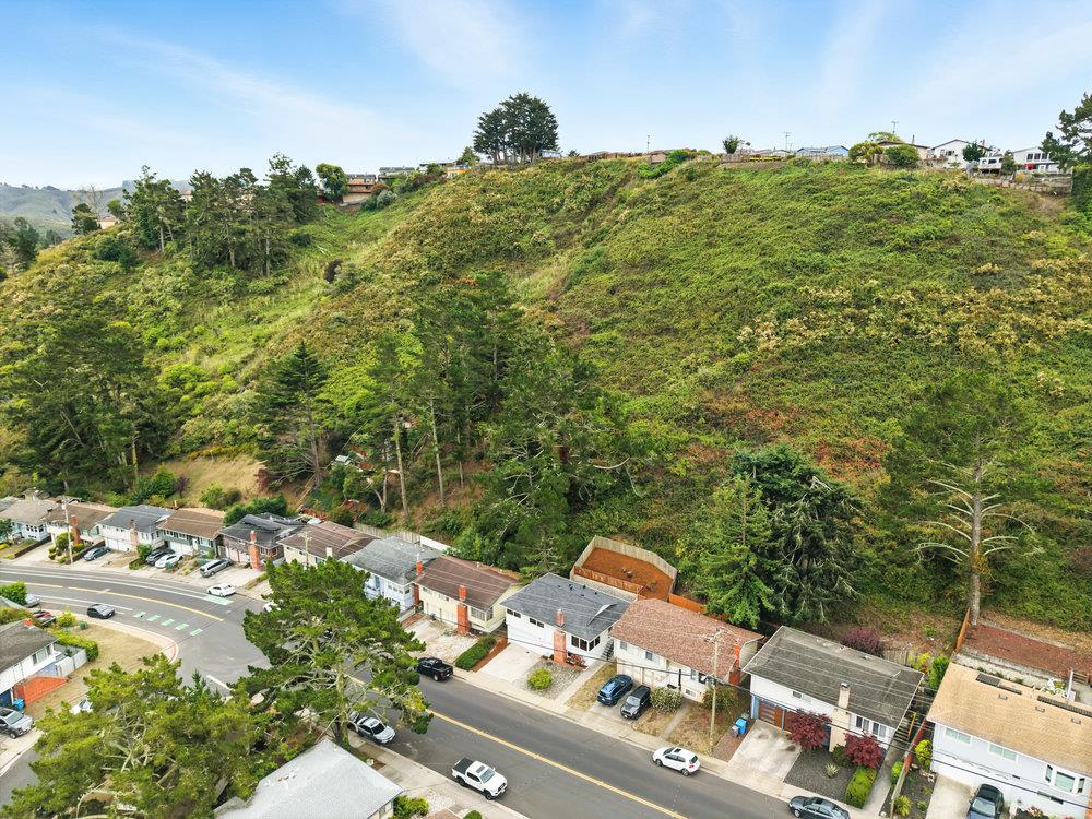 1527 Terra Nova Boulevard