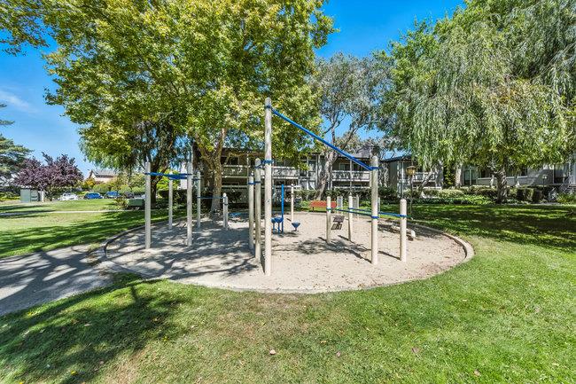 1051 Beach Park Boulevard 204
