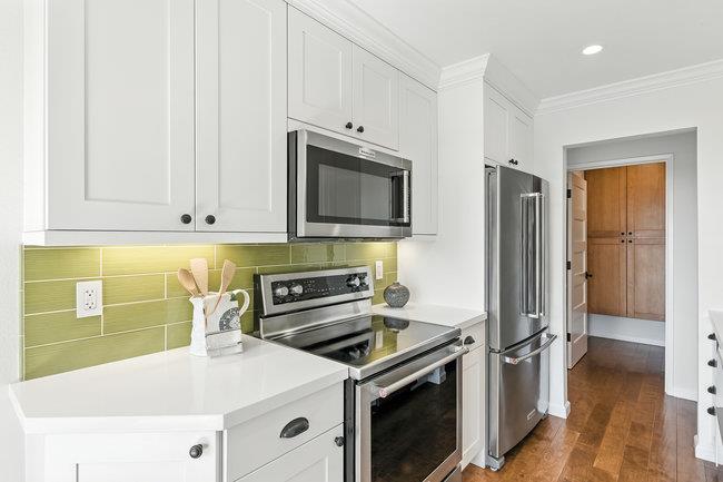 1051 Beach Park Boulevard 204