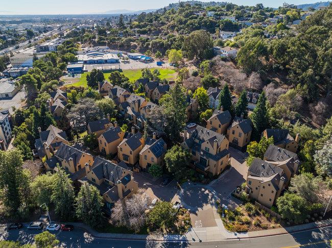19 Loma Vista Lane